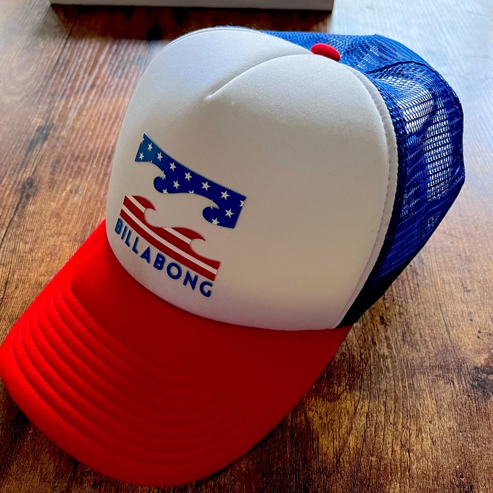 Billabong foam trucker SnapBack RED, WHITE AND BLUE